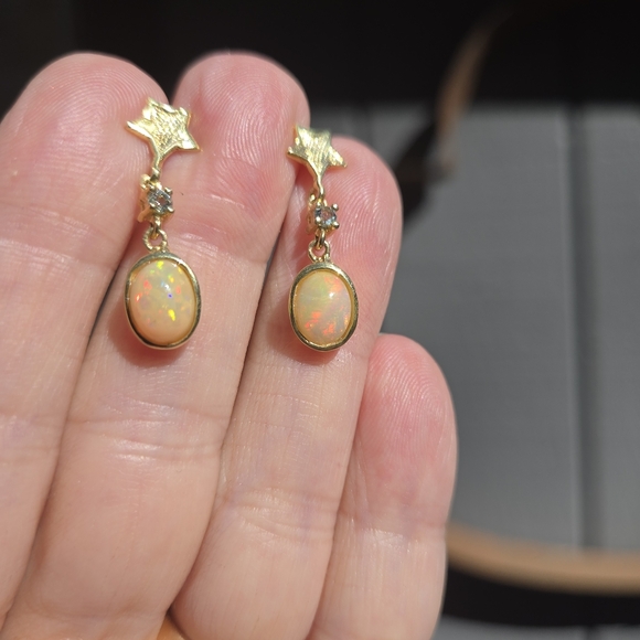 Opal & blue Topaz sterling & gold star earrings NEW - Picture 3 of 10